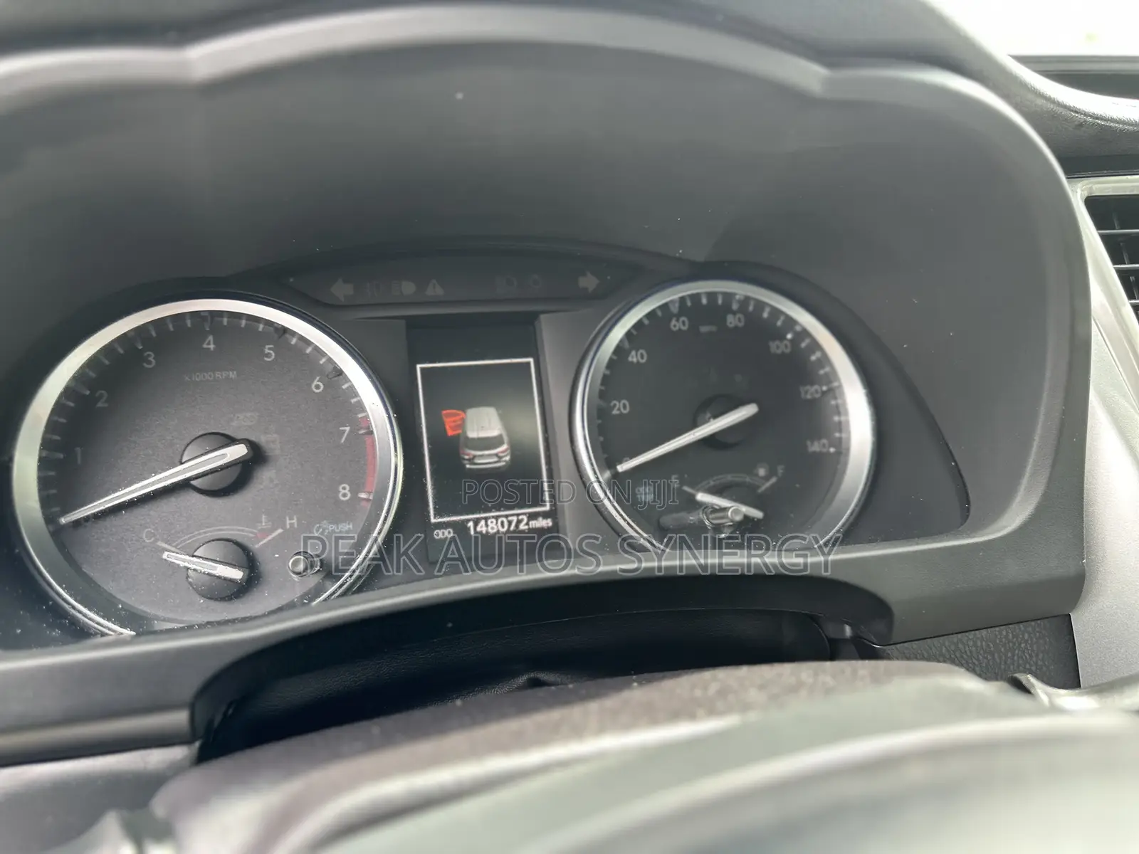 Toyota Highlander SE 4x4 V6 (3.5L 6cyl 8A) 2018 Gray