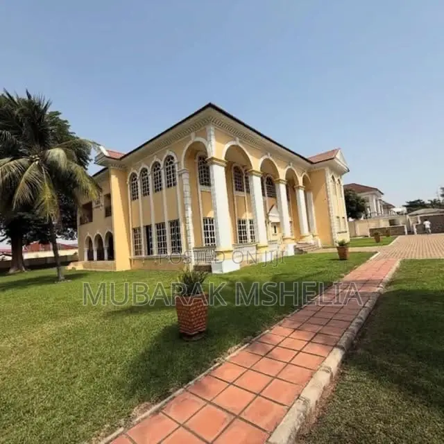 7bdrm Duplex in Jabi for sale