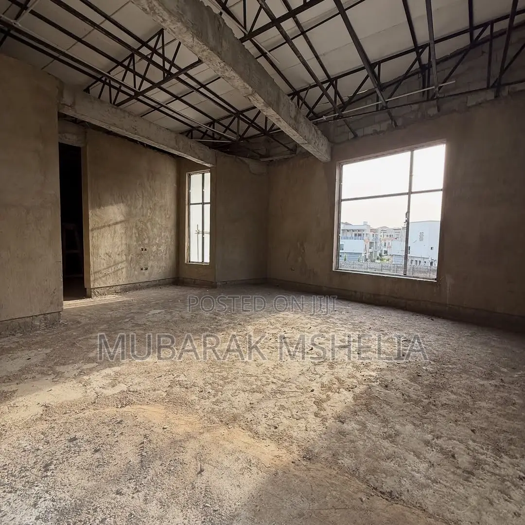 5bdrm Duplex in Katampe Extension for sale