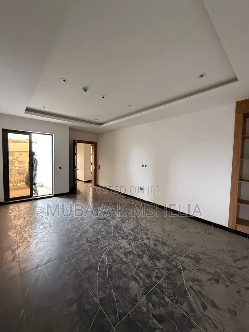 4bdrm Duplex in Wuse 2 for sale