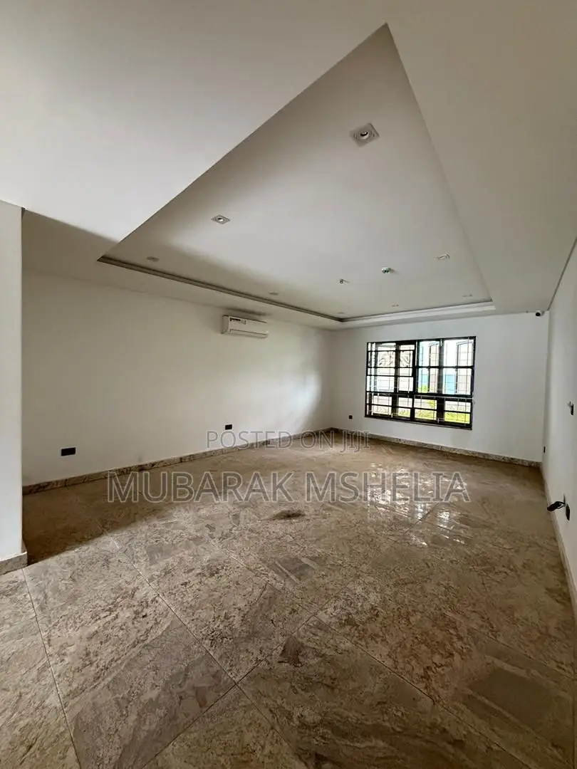 4bdrm Duplex in Wuse 2 for sale