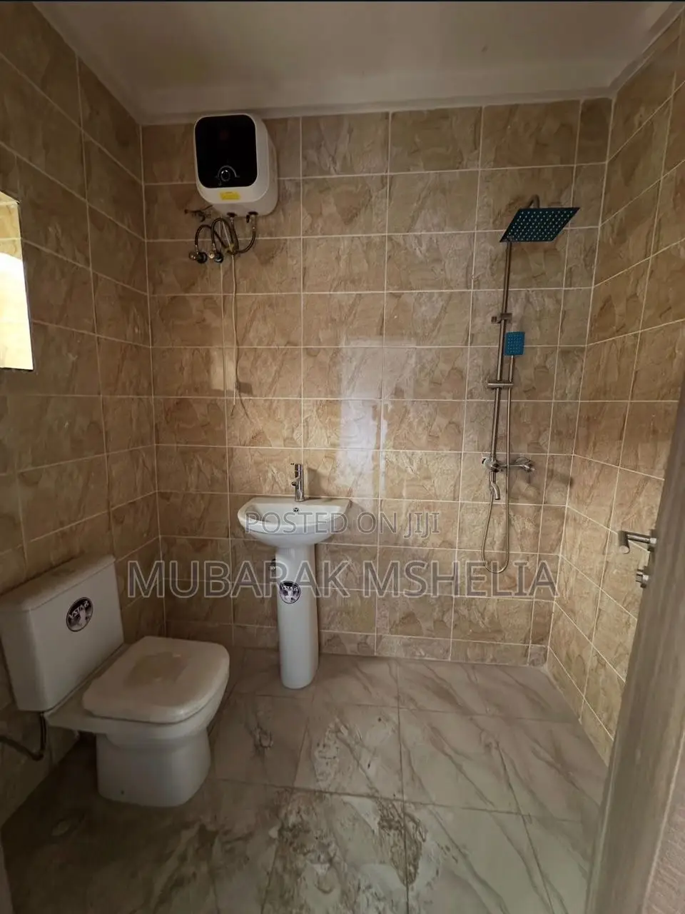 4bdrm Duplex in Utako for sale
