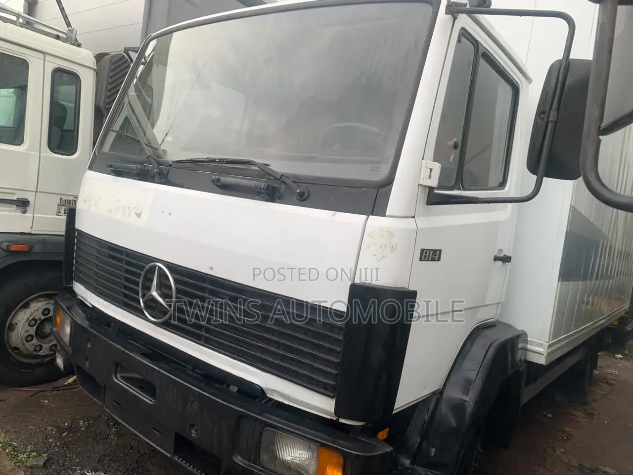 White Mercedes Benz 814