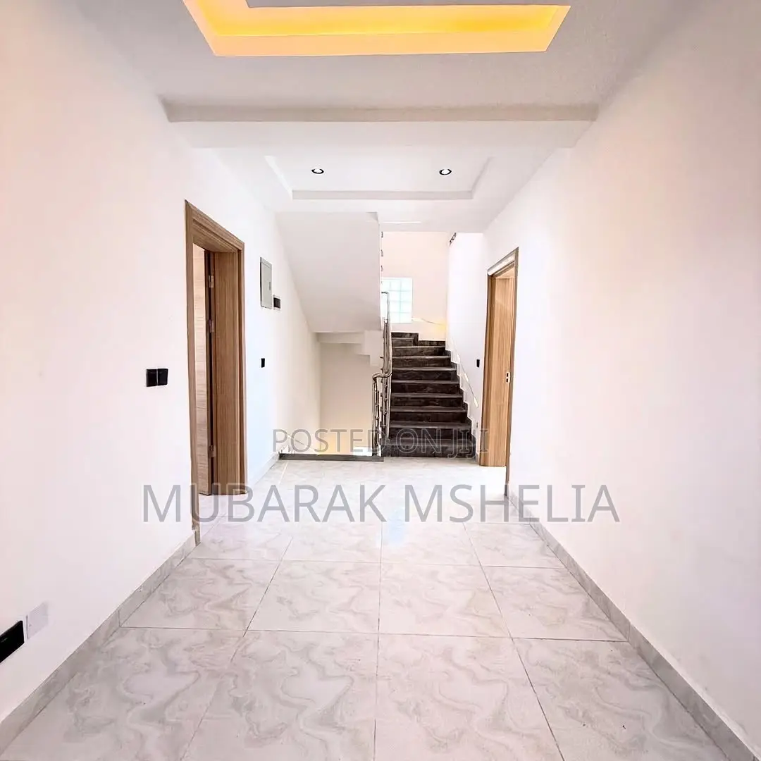 4bdrm Duplex in Jabi for sale