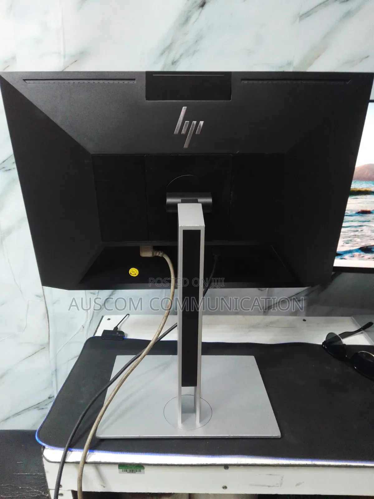 Hp 24" Fhd1920x1080 16:9 Ratio 60hz Ips Inbuilt Speakers And Webcam