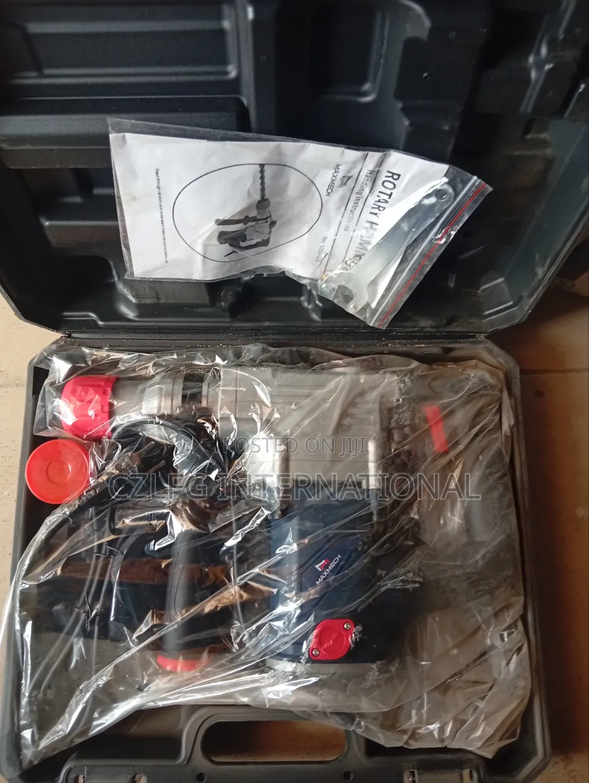 1000 Watts Rotary Hammer Drill (Maxmech)