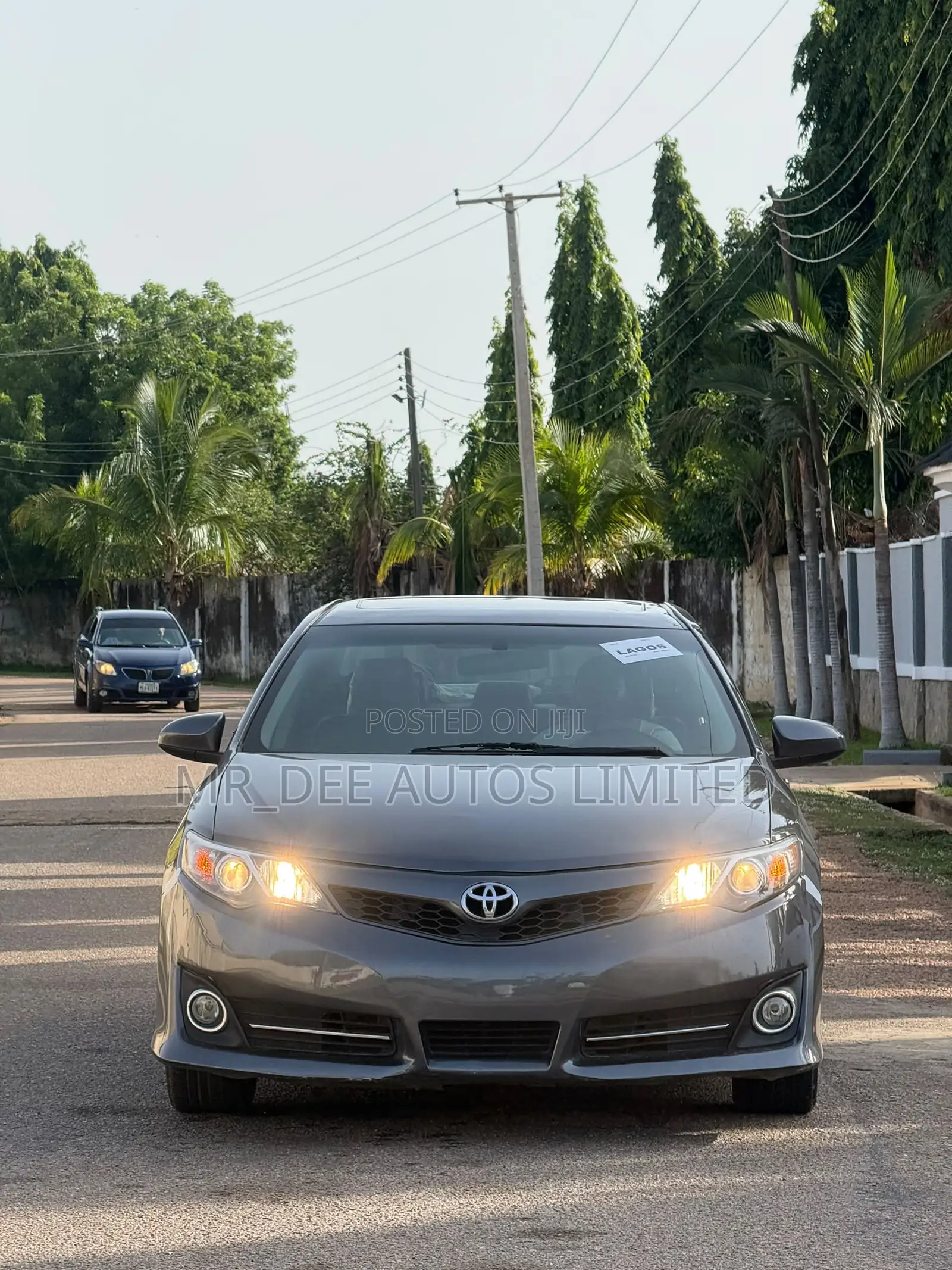 Toyota Camry 2012 Gray