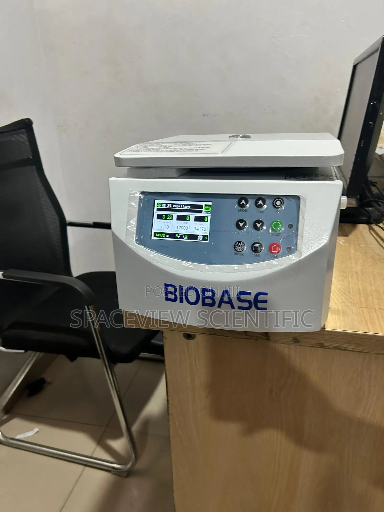 Heamatocrit Centrifuge With Reader