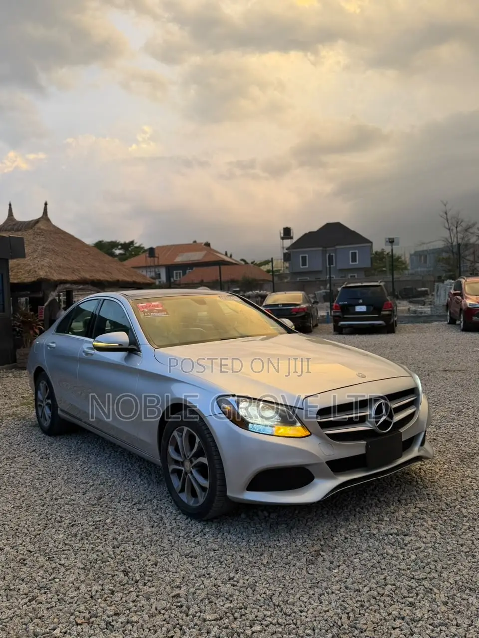 Mercedes-Benz C300 2016 Silver
