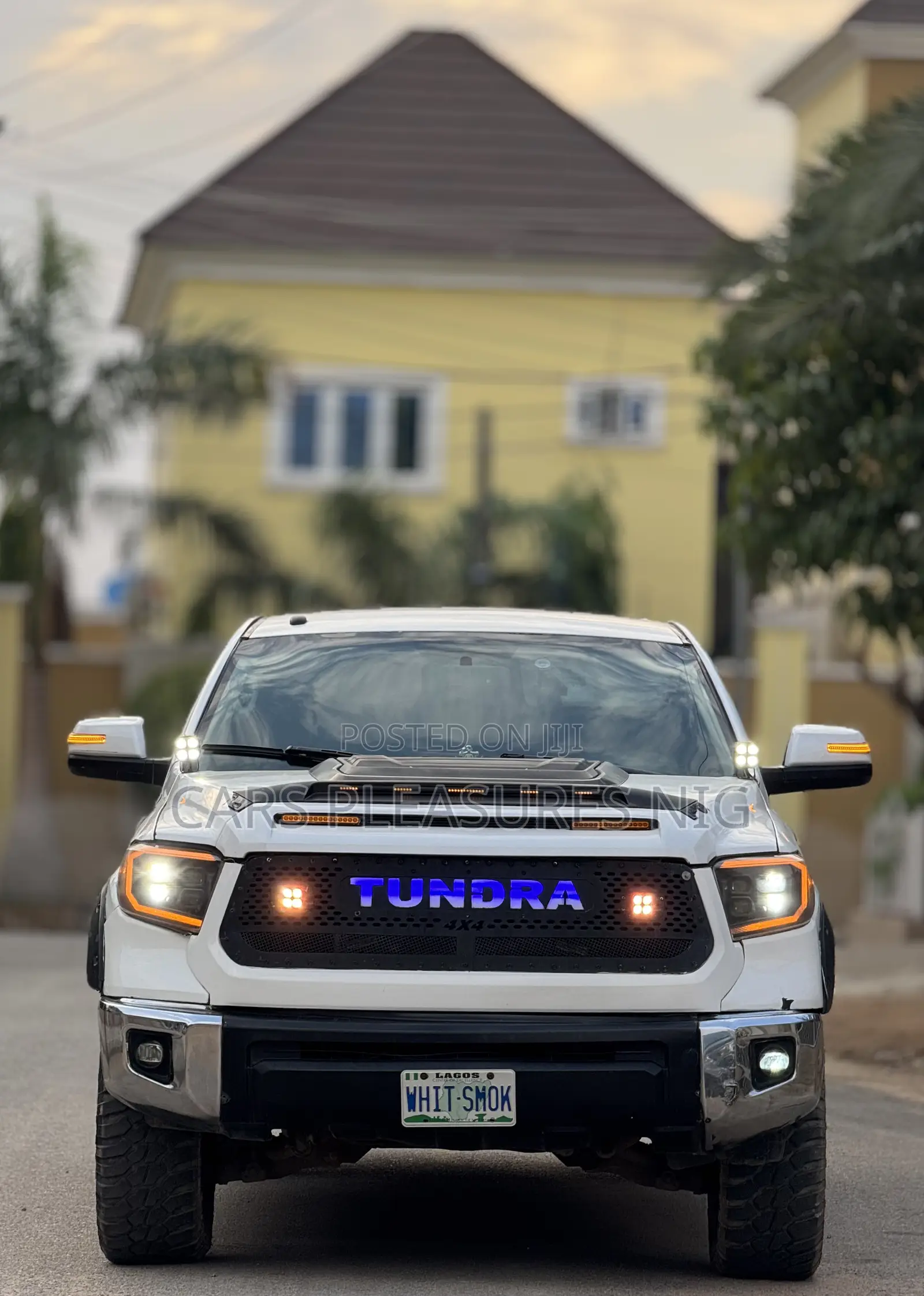 Toyota Tundra 2014 White