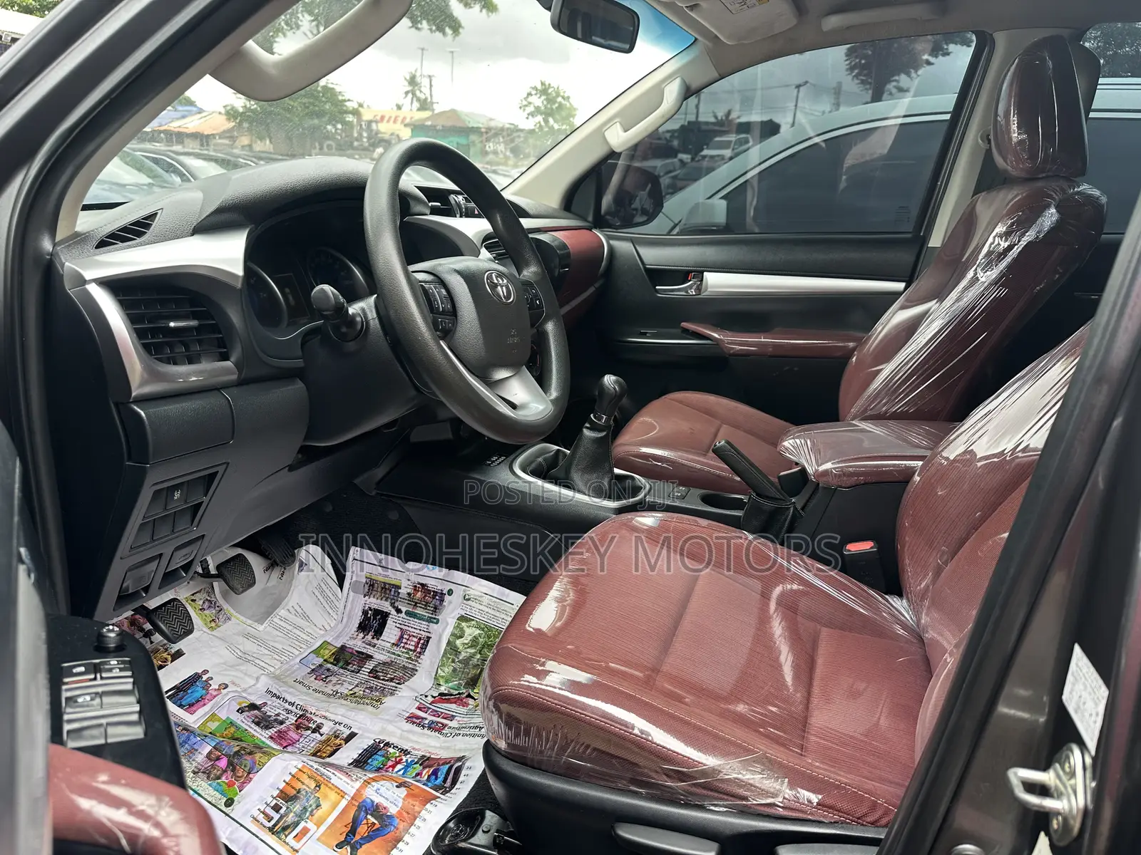 Toyota Hilux 2021 Gray