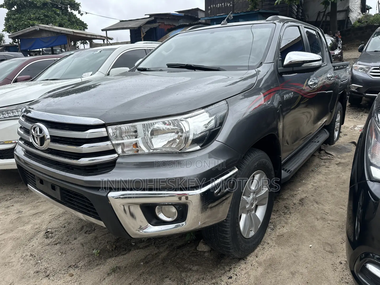 Toyota Hilux 2021 Gray
