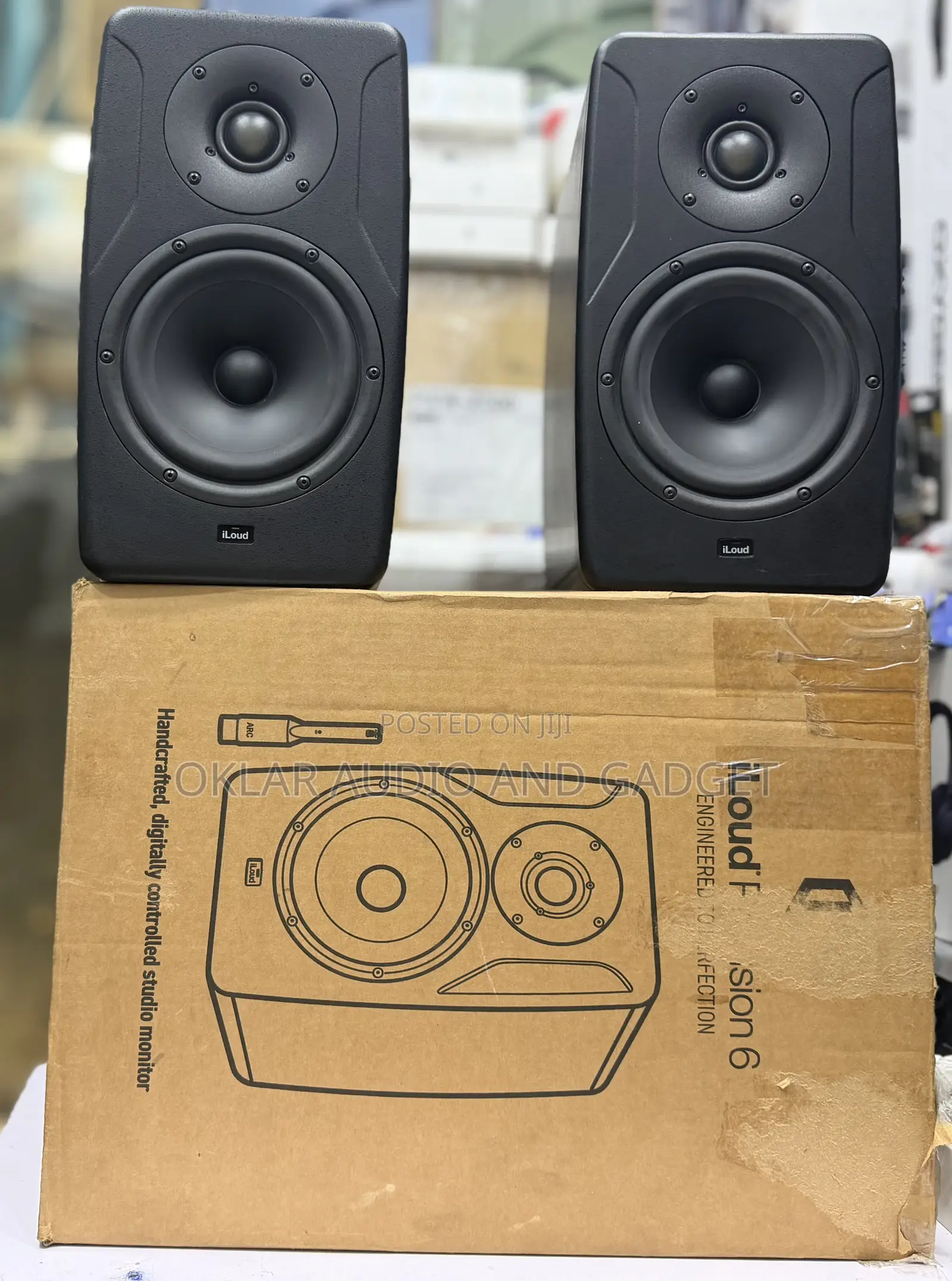 Iloud Precision 6 Studio Monitor With Arc Mic (Neatly Used)