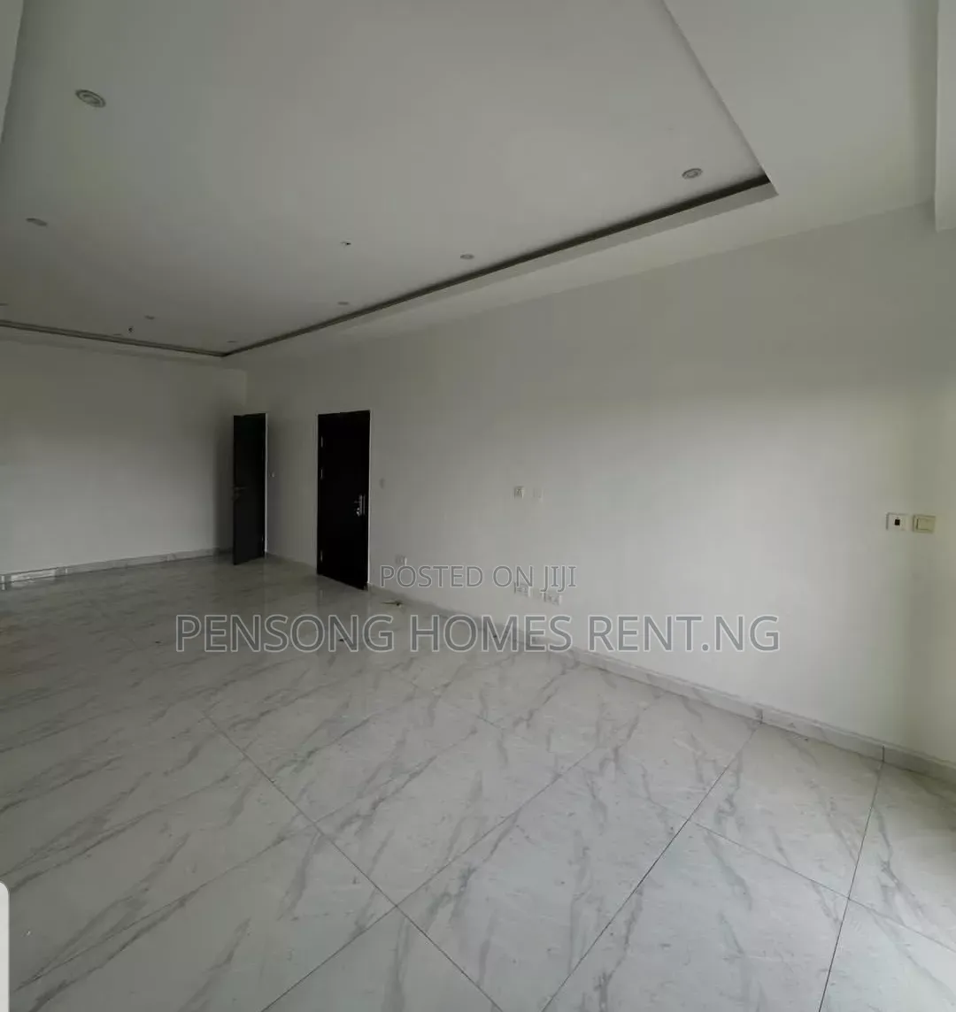 2bdrm Apartment in Ado Road, Lekki Expressway for rent