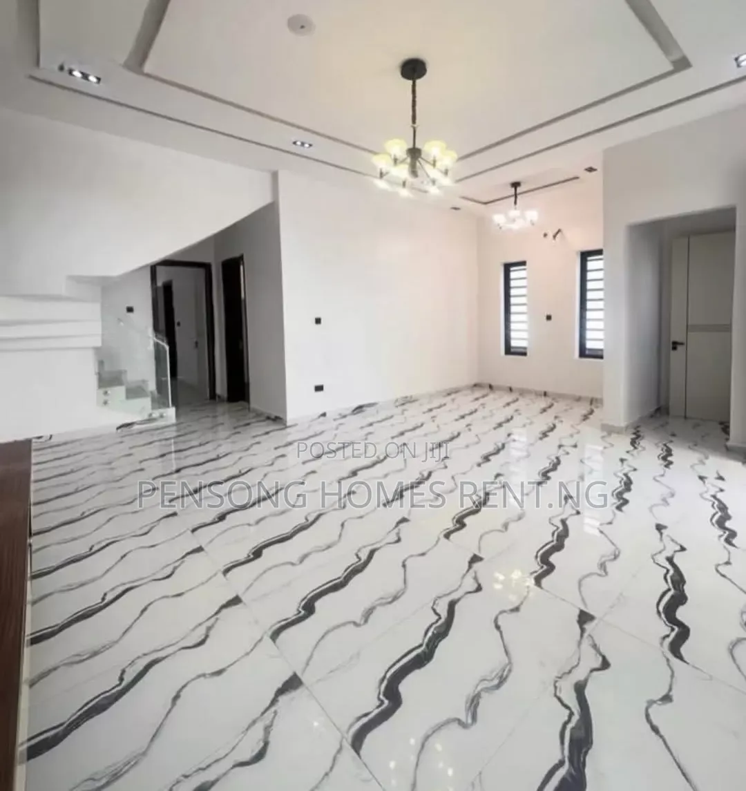 4bdrm Duplex in Orchid Road, Lekki Expressway for rent