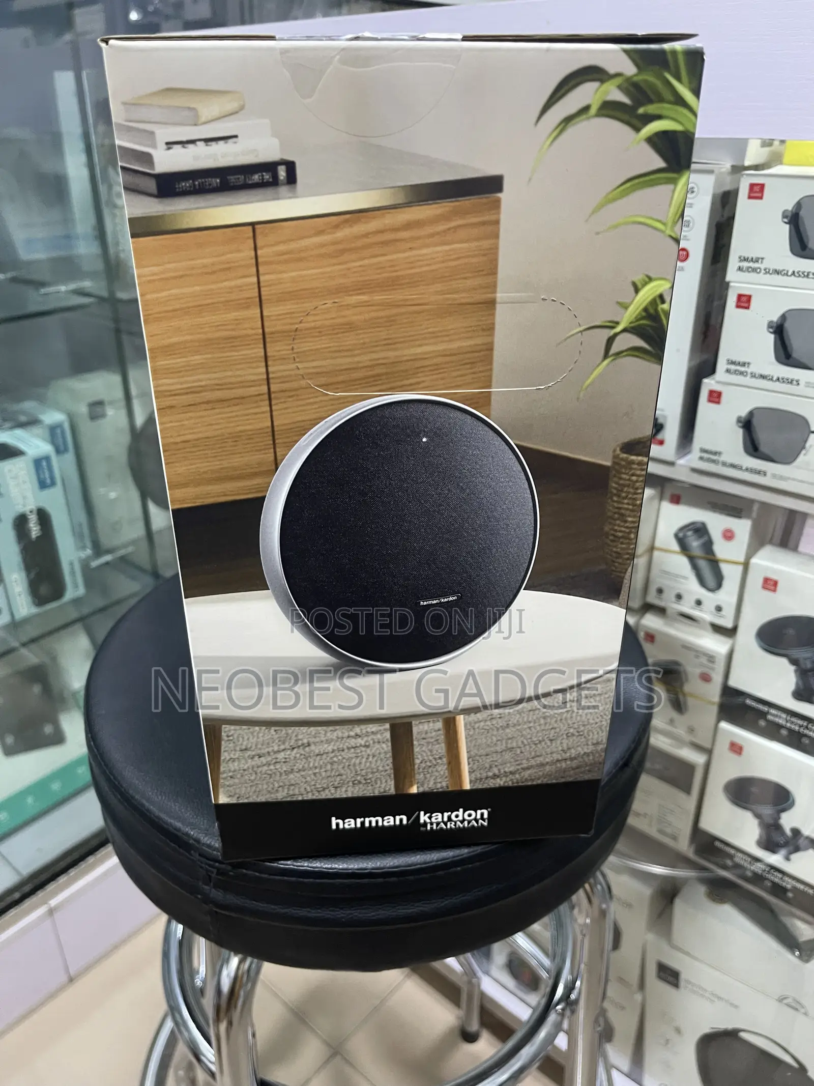 Harman Kardon Onyx Studio 9