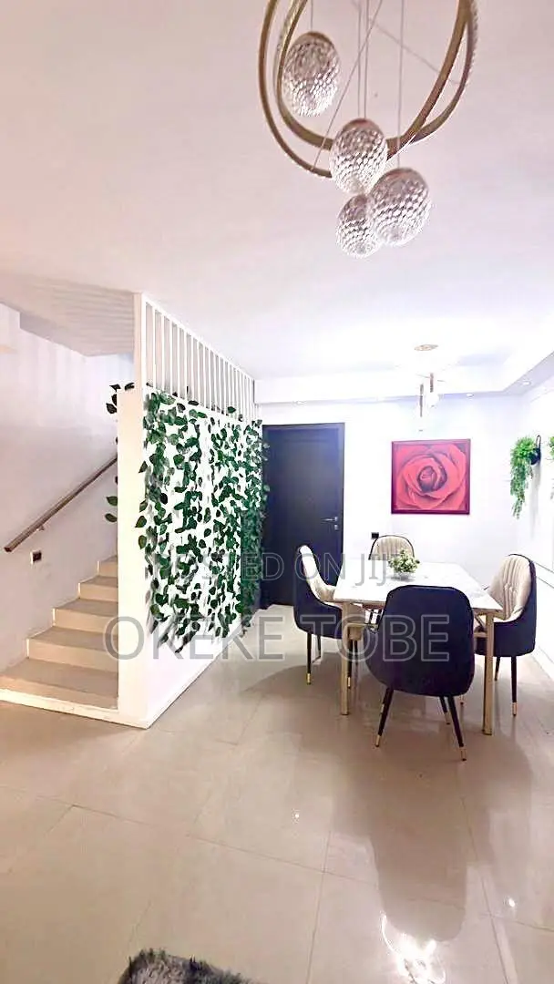 Three Bedroom Apartment Shortlet Lekki Phase 1