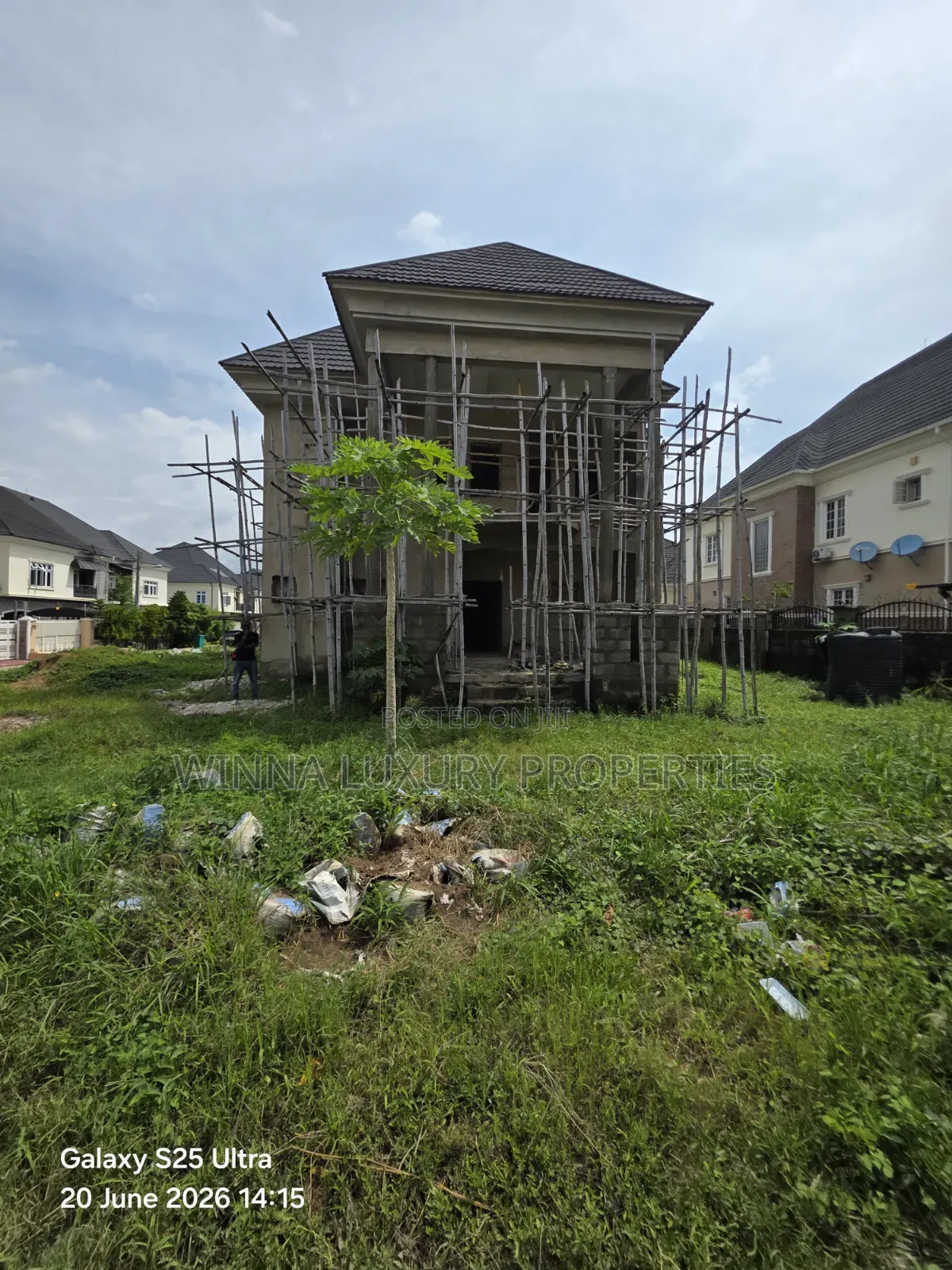 5bdrm Duplex in River Park Estate, Lugbe District for sale