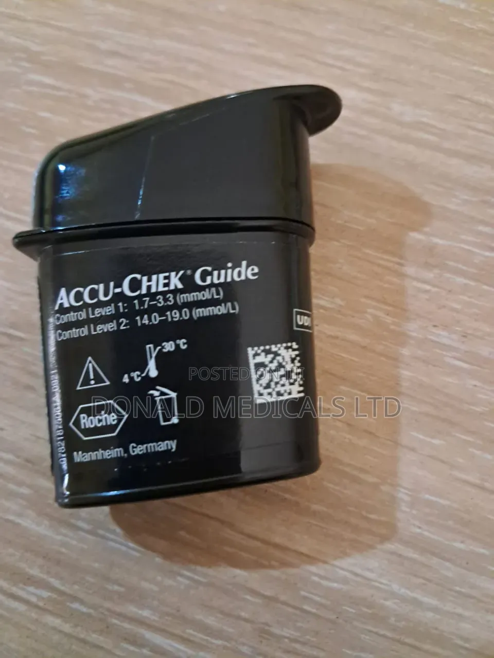 Accu Chek Machine - Strip - Guide