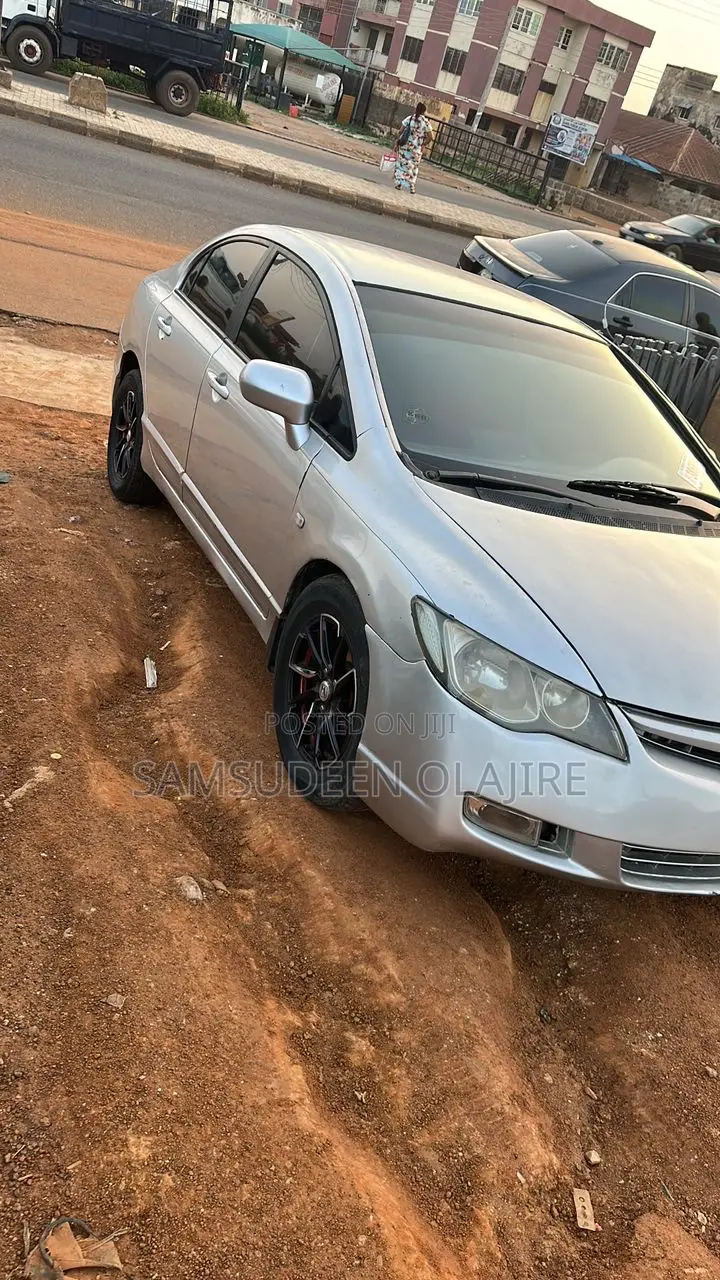 Honda Civic 2008 Silver