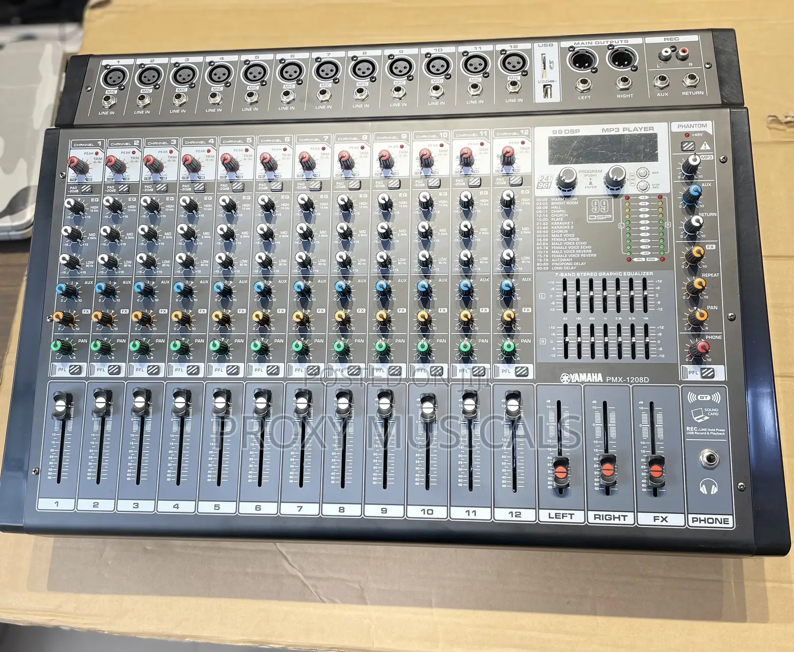 12channels Powered Mixer