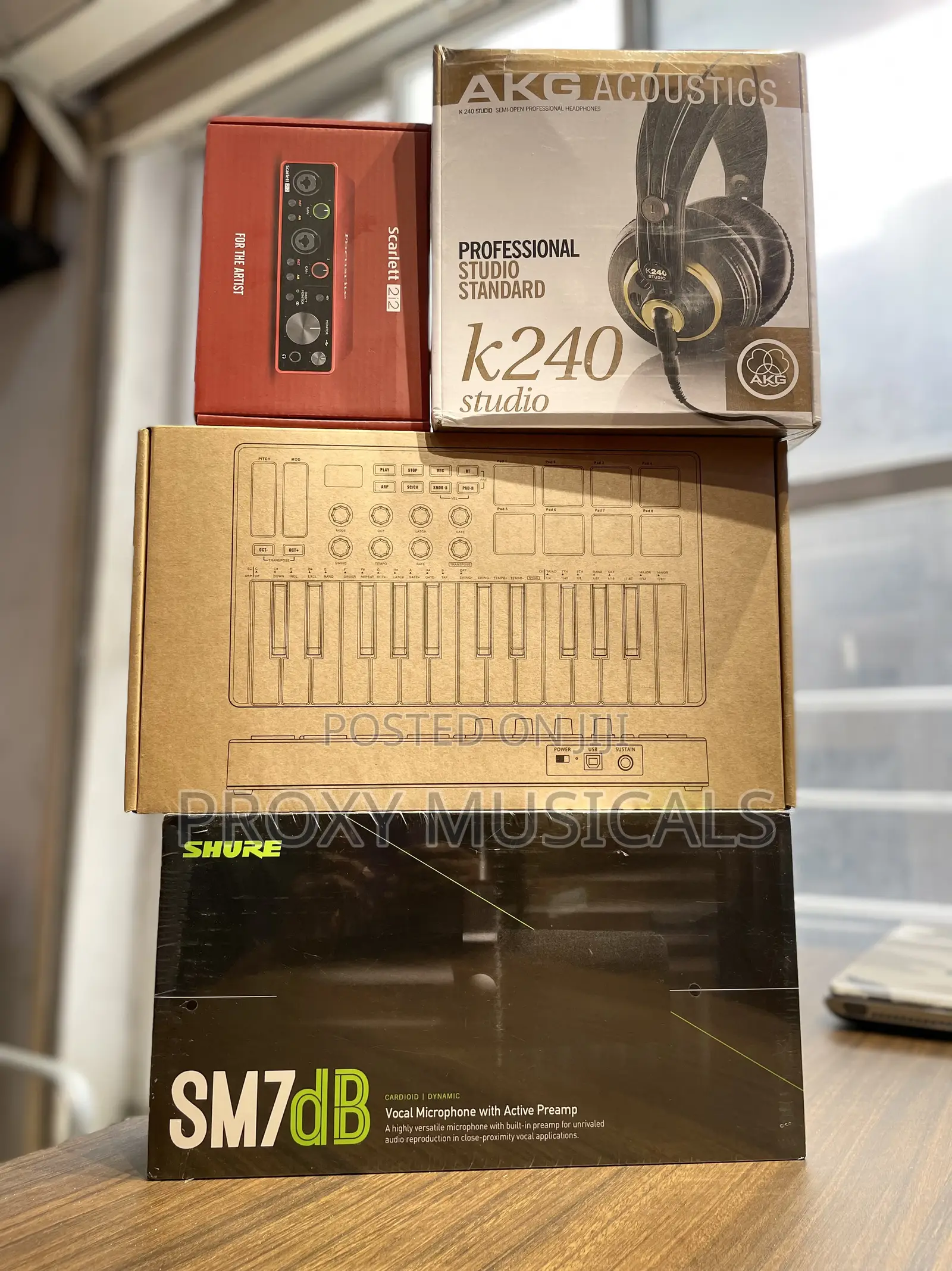 Mvave Midi Keyboard, Scarlett 2i2, Akg Headphone and Sm7db Mic