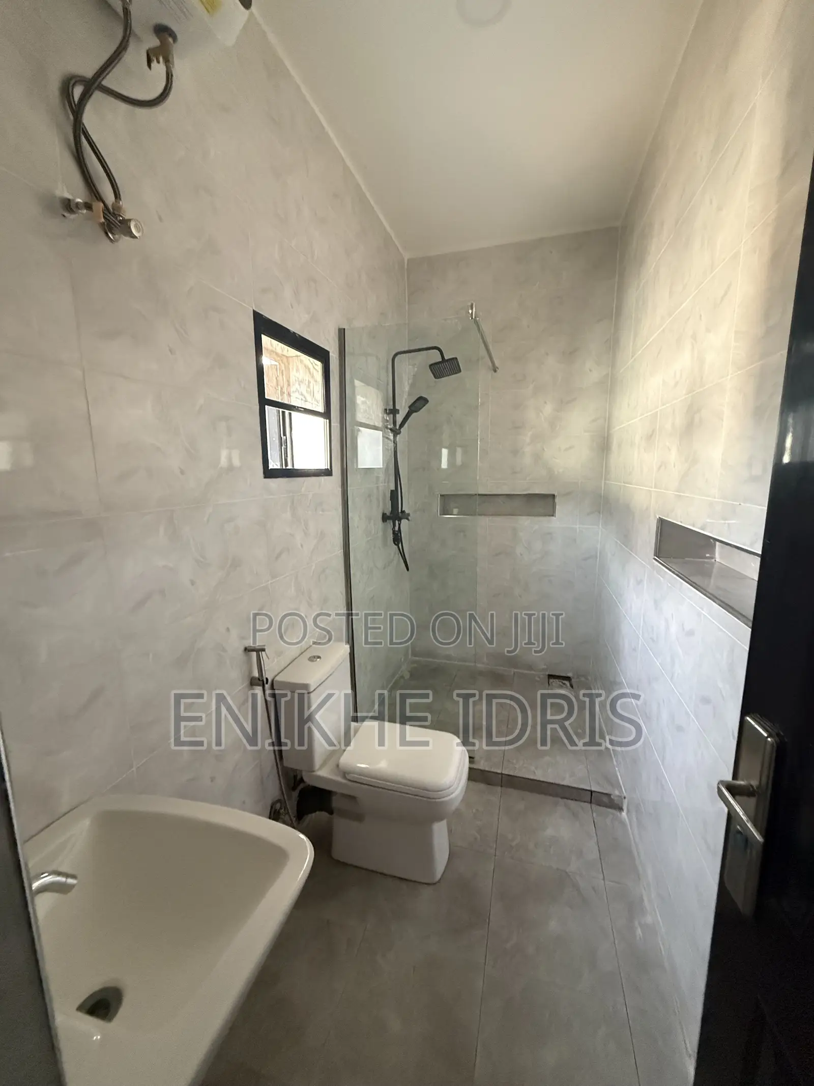 3bdrm Block of Flats in Nut, Lugbe District for rent