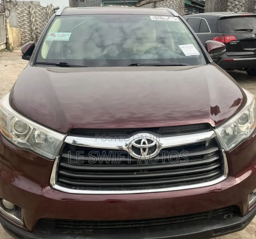 Toyota Highlander 2017 Red