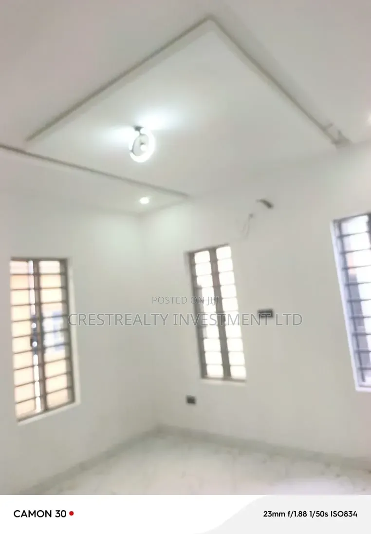 Furnished 5bdrm Duplex in Magodo, GRA Phase 1 for sale