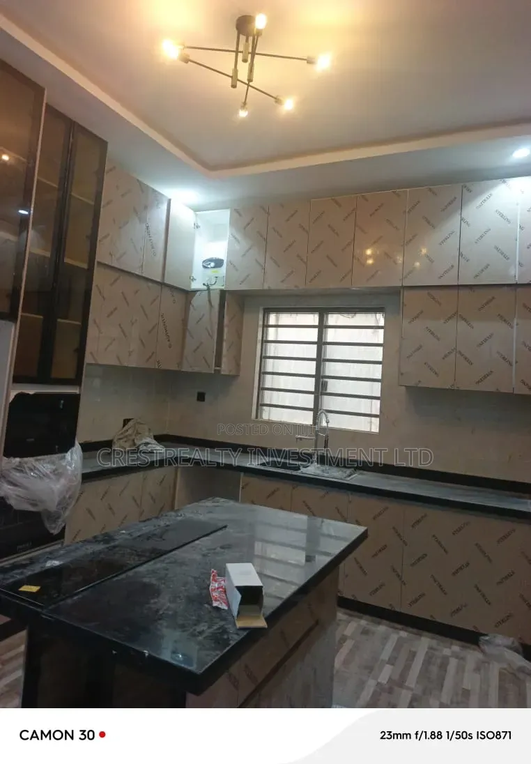 Furnished 5bdrm Duplex in Magodo, GRA Phase 1 for sale