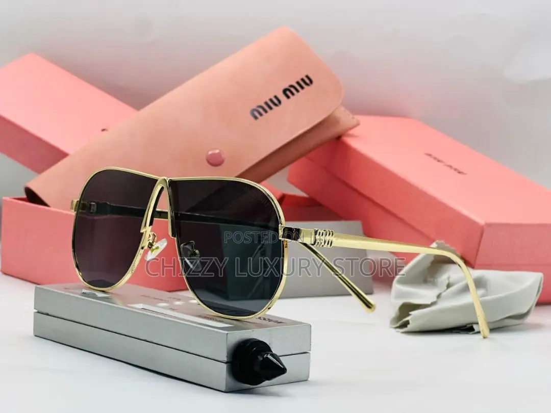 Miu Miu Quality Luxury Men Ladies Sunglasses