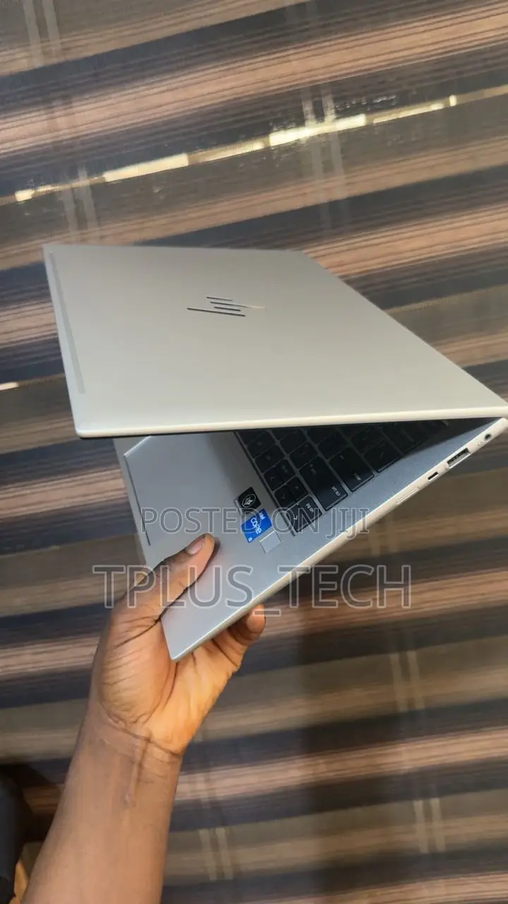 Laptop HP EliteBook 840 G9 16GB Intel Core i7 SSD 512GB