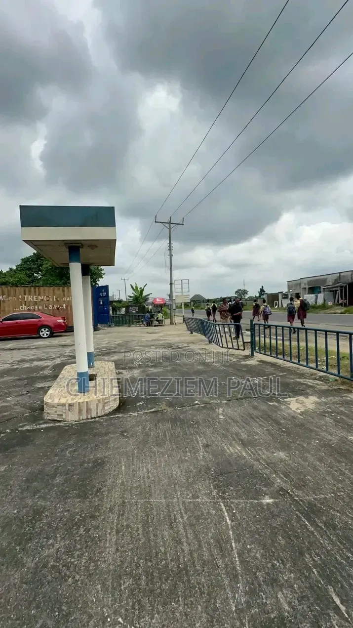 Filling Station on 3 Plots of Land – Port Harcourt