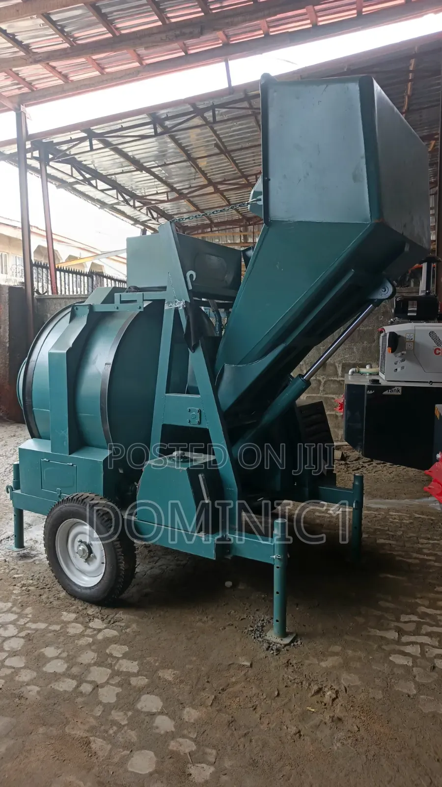 750 Liters Self-loading Stationary Concrete Mixer