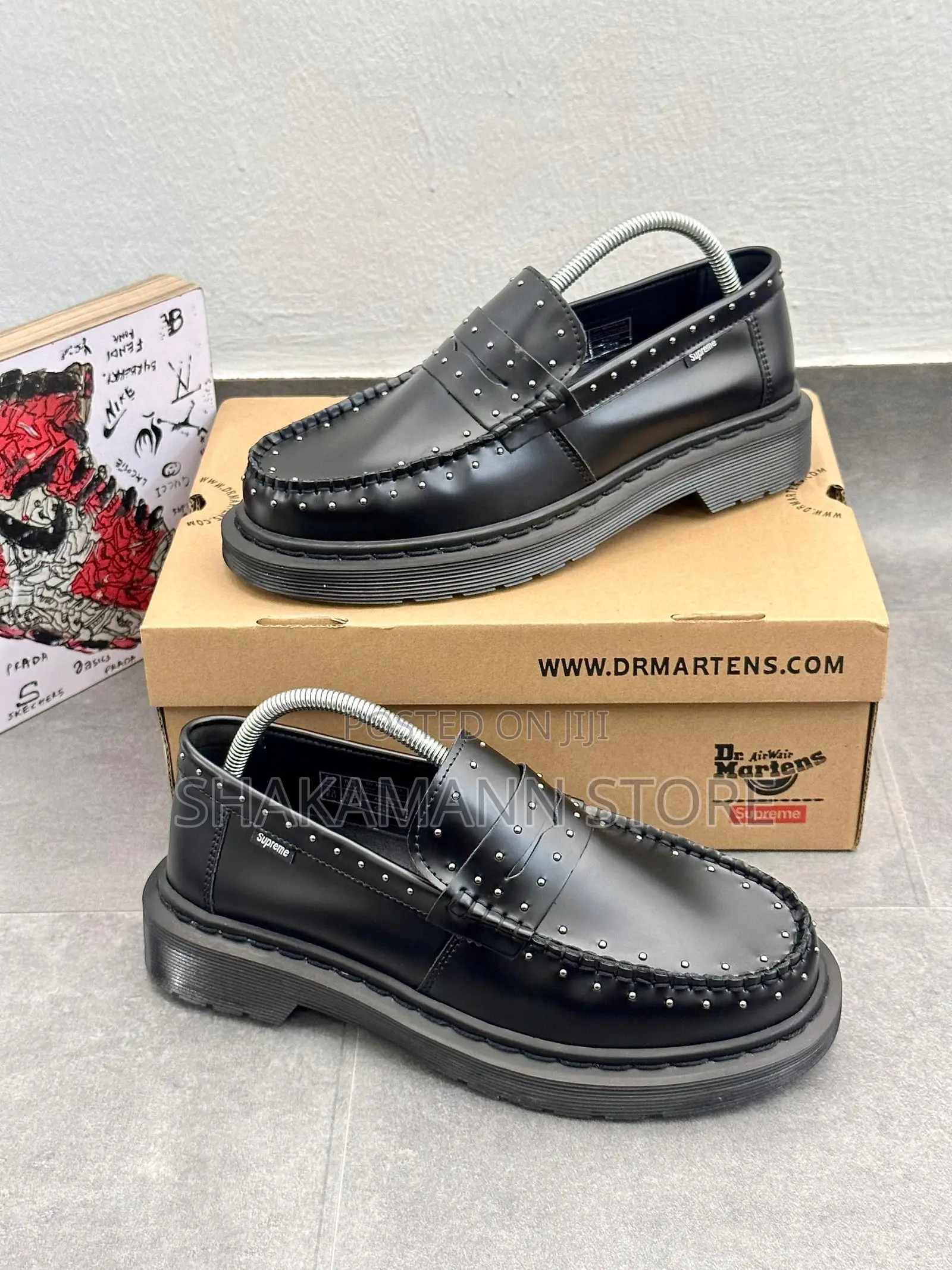 Original Supreme Dr Martens Stud
