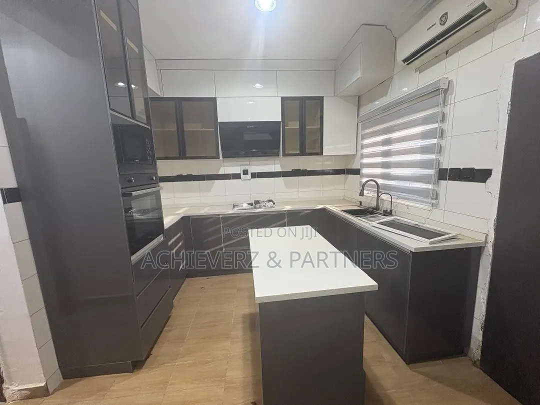 4bdrm Duplex in Mabushi for rent