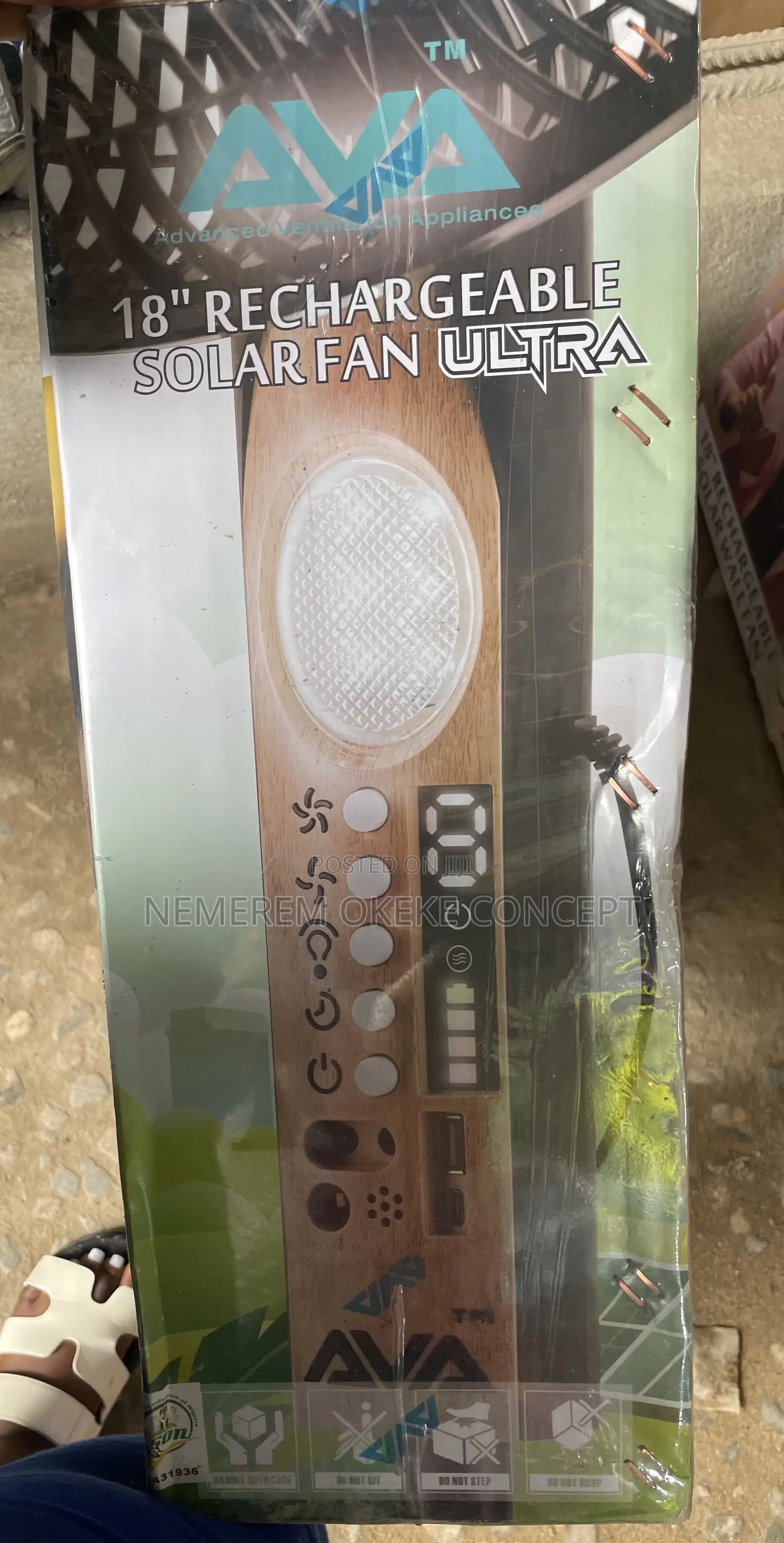 18 Inches Ava Rechargeable Solar Fan Ultra