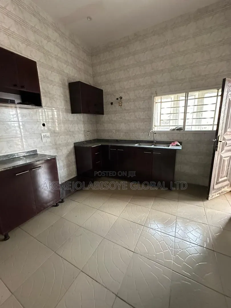 2bdrm Apartment in Lifecamp Abuja for rent