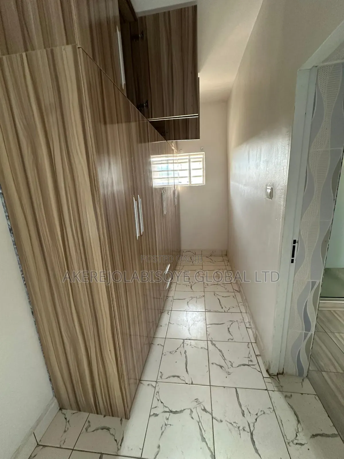 4bdrm Duplex in In An Estate, Life Camp for rent