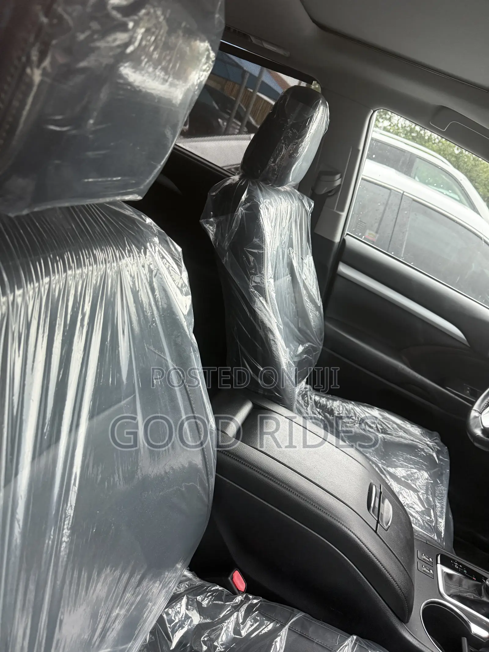 Toyota Highlander XLE 2019 Silver