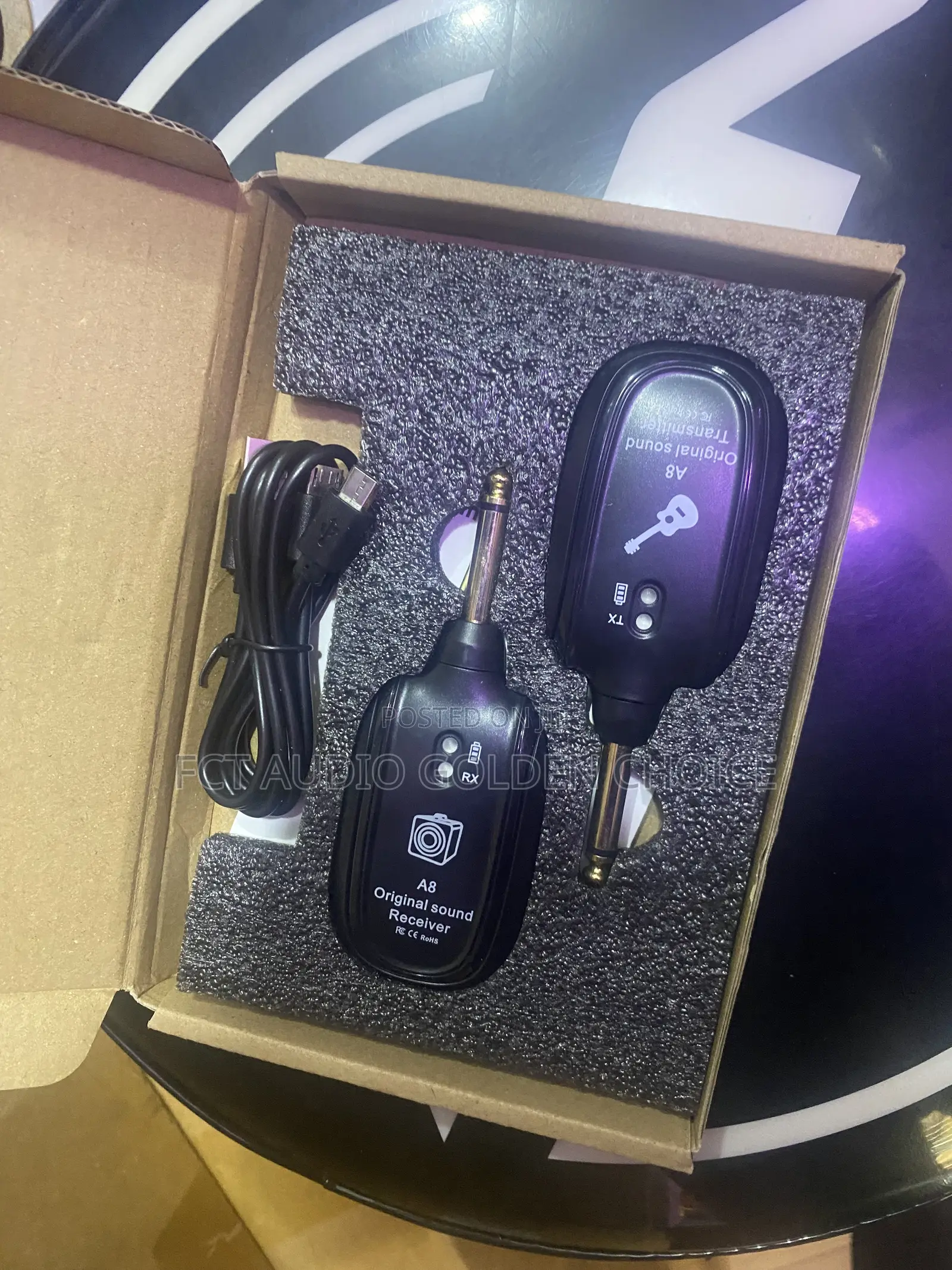 A8 Wireless Guitar/Instrument Audio Transmitter Receiver
