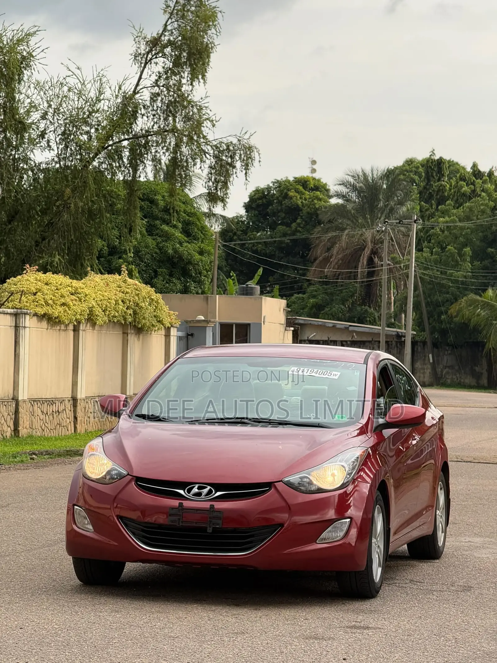 Hyundai Elantra 2012 Maroon