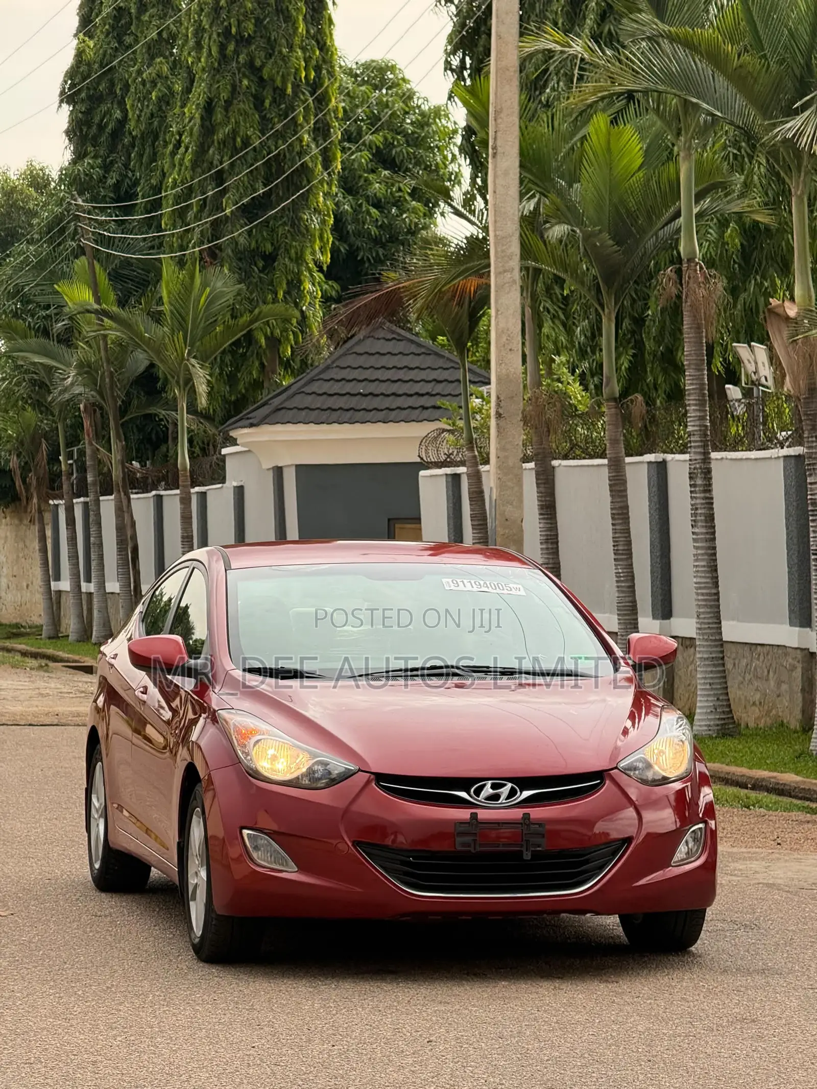 Hyundai Elantra 2012 Maroon