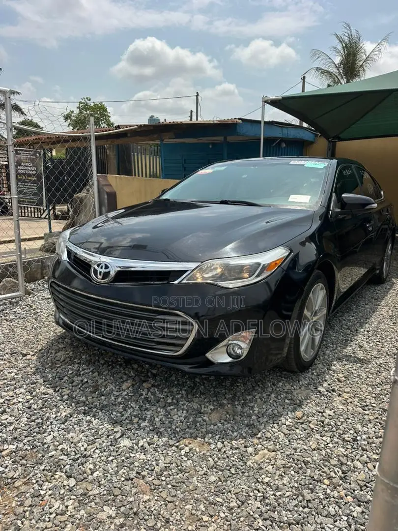 Toyota Avalon XLE Premium 4dr Sedan (3.5L 6cyl 6A) 2014 Black