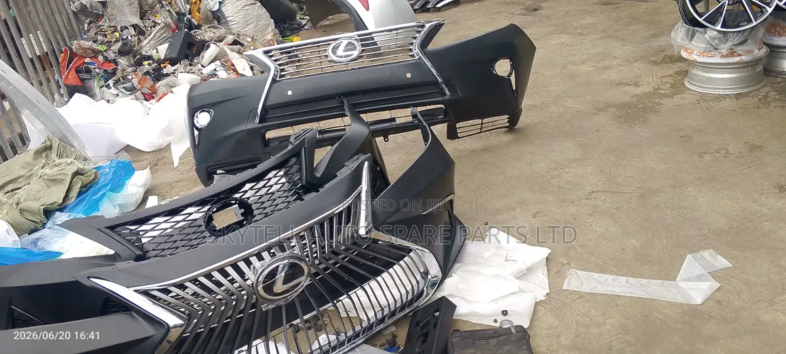 Complete Upgrading Front Bumper for Lexus Es 2010