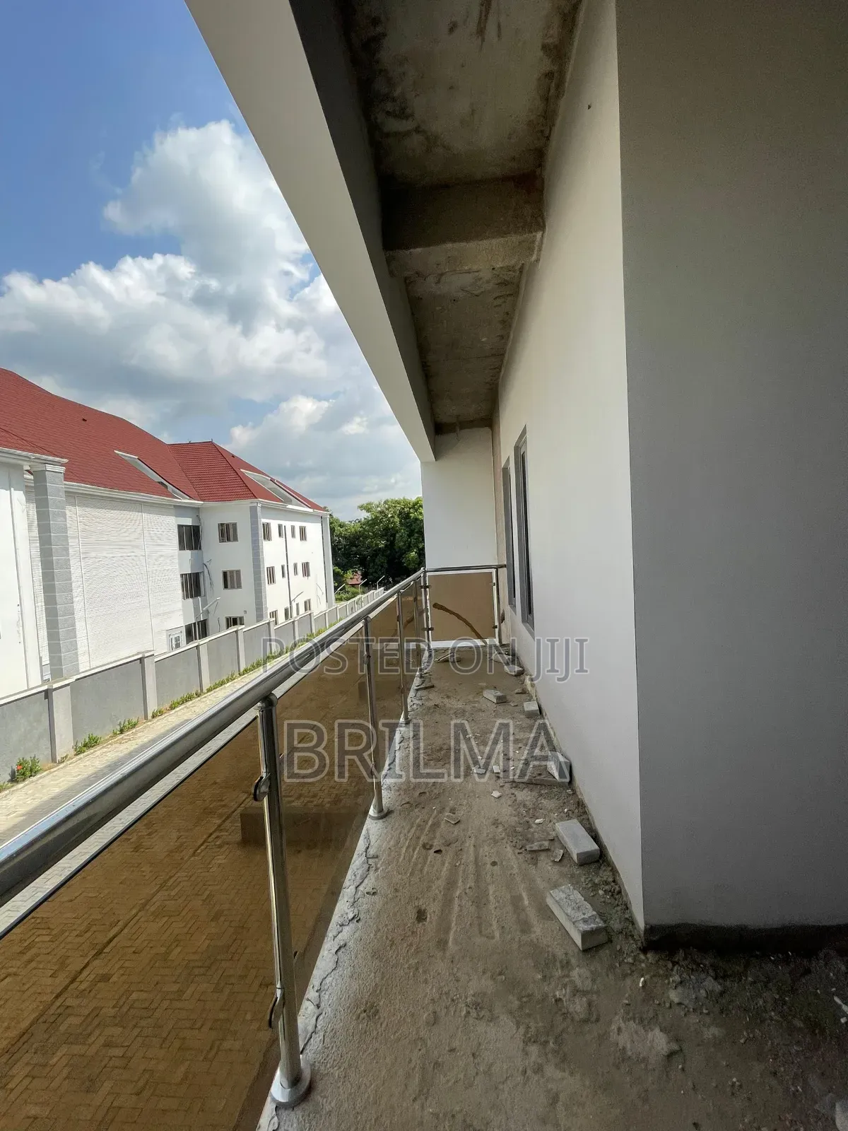 4bdrm Duplex in Life Camp for sale