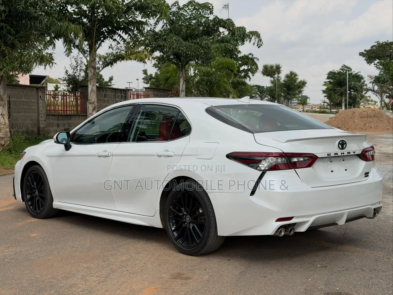 Toyota Camry 2024 White