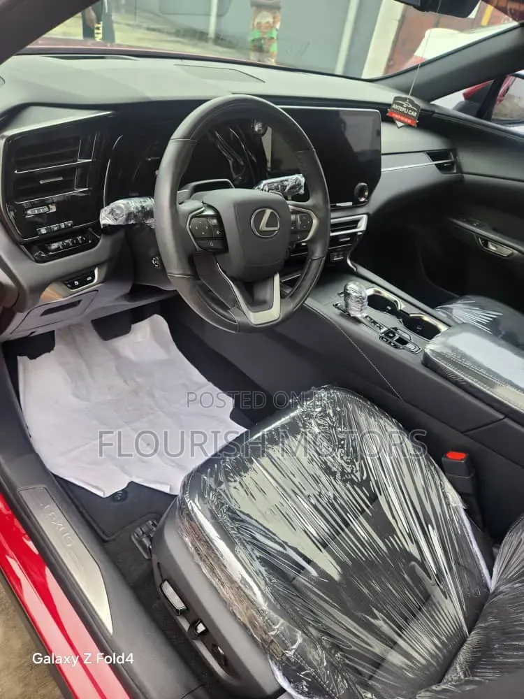 Lexus RX 350 Premium AWD 2023 Red