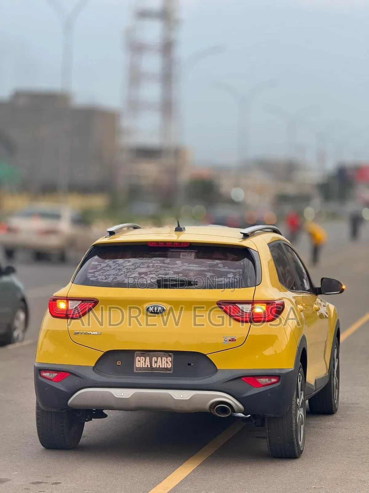 Kia Stonic 2017 Yellow