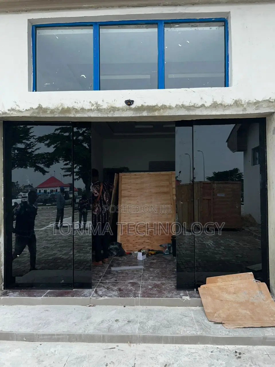 Automatic Sensor Frameless Glass Doors